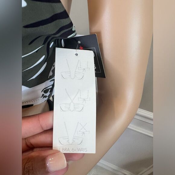 NWT Bar III Moody Tropics Convertible Bikini Top - Picture 10 of 11